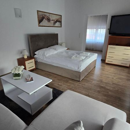 Motel Za Miedza Bralin 外观 照片