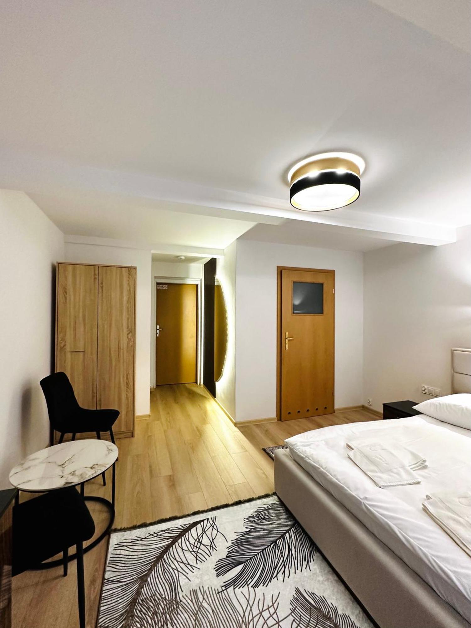 Motel Za Miedza Bralin 外观 照片