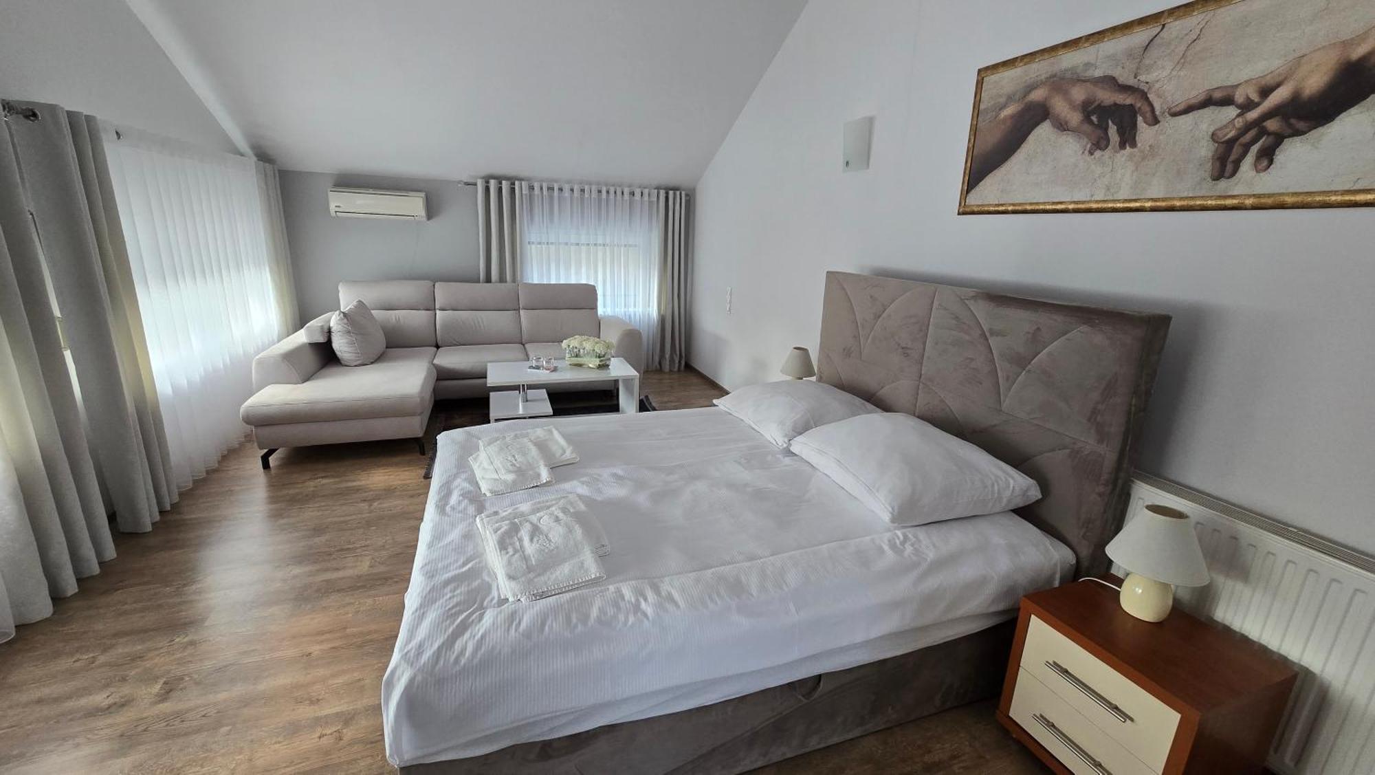 Motel Za Miedza Bralin 外观 照片